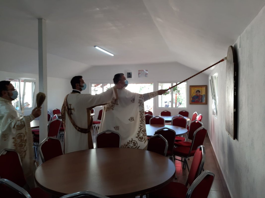Înnoire și binecuvântare la Parohia Surani din Prahova 151373