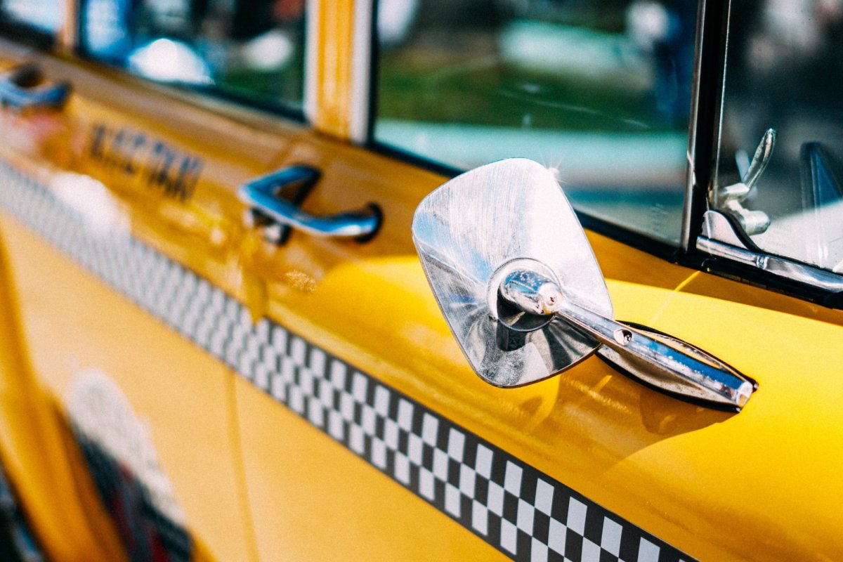 Serviciu de taximetrie pentru persoanele cu dizabilităţi 151412