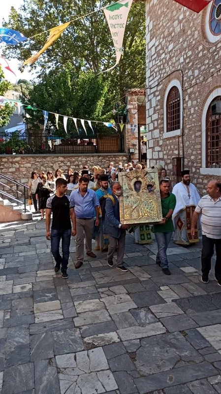 Slujire românească în catedrala din orașul grecesc Agiassos 151394