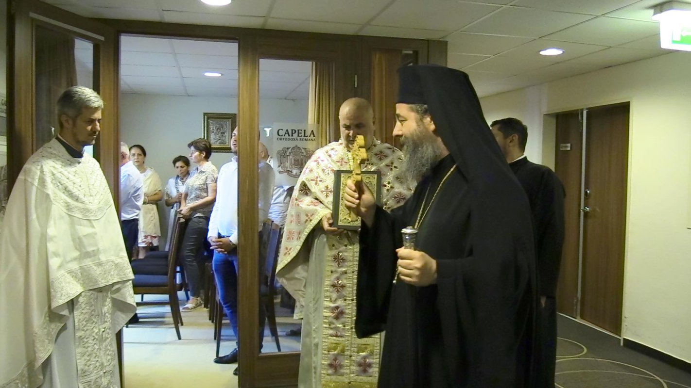 Slujire arhierească la paraclisul românesc din Seghedin (Szeged), Ungaria 151426