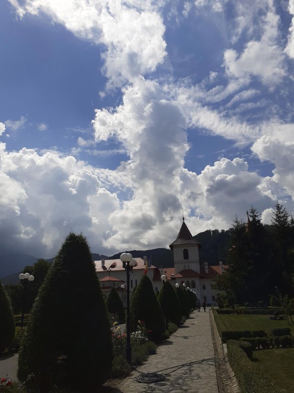 Sâmbăta de Sus, foarte sus 151797