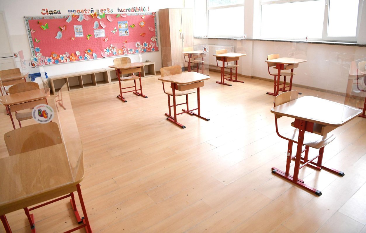 Părinţii, încurajați să-şi trimită copiii la şcoală 151906