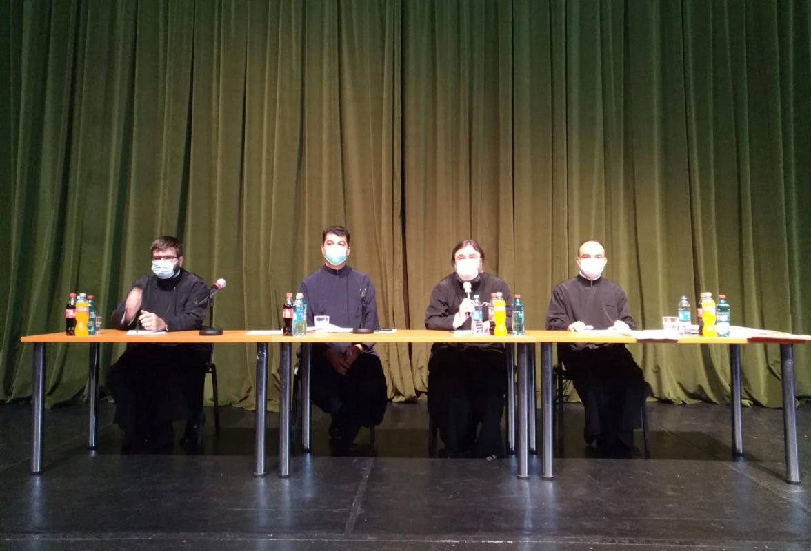 Întâlnire a clericilor din Protopopiatul Ilfov Nord în orașul Otopeni 152335