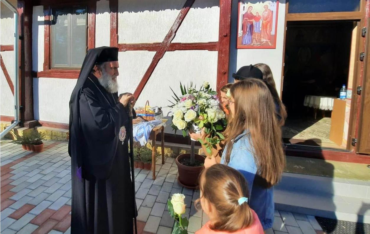 Sărbătoare la metocul chiriarhal Itești - Bacău 152343