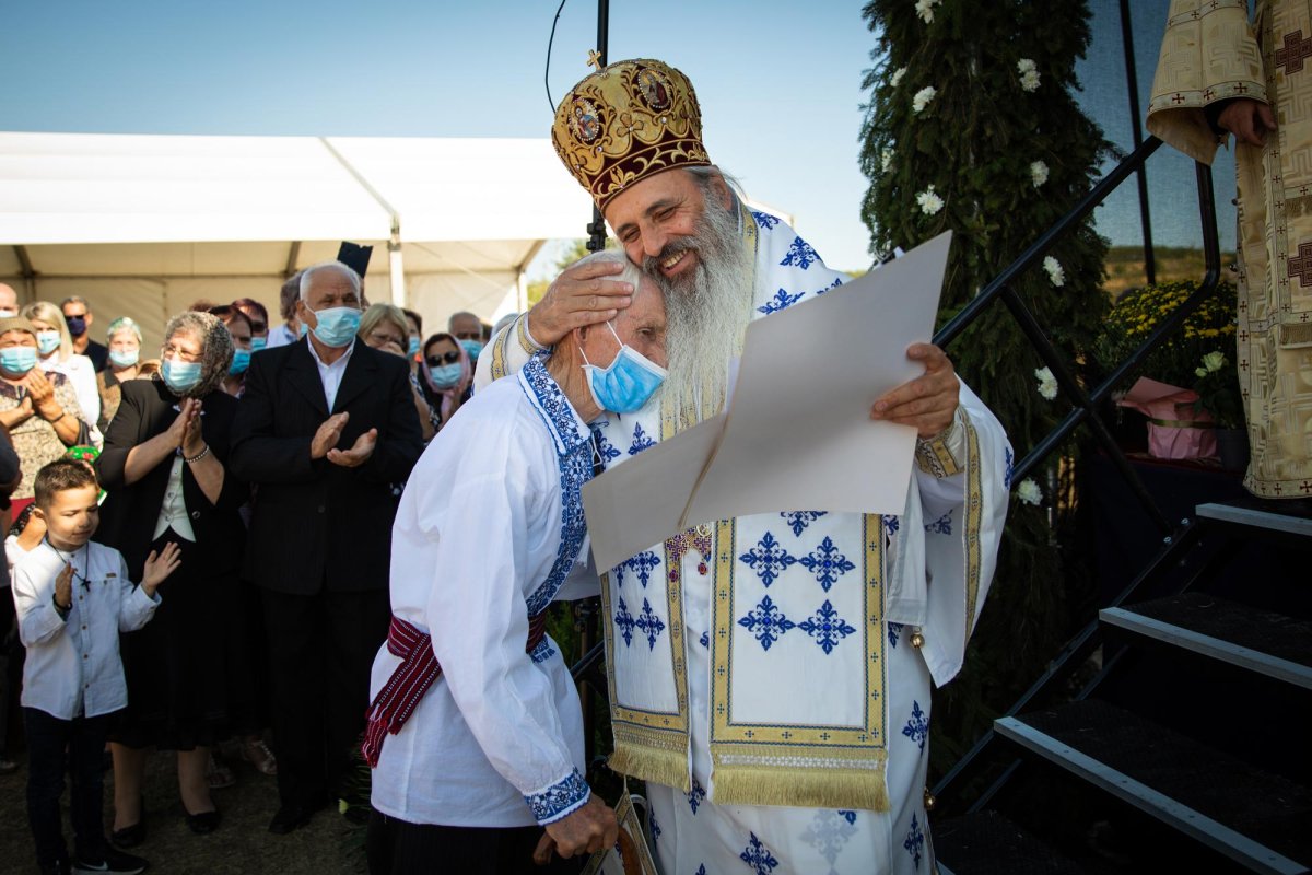 Binecuvântări arhierești în parohii din județul Iași 152465