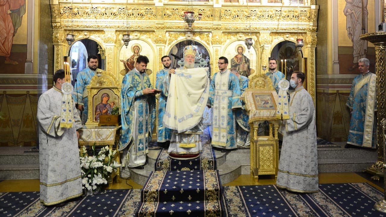 Popasuri duhovnicești la umbra praznicului Înălţării Sfintei Cruci 152533