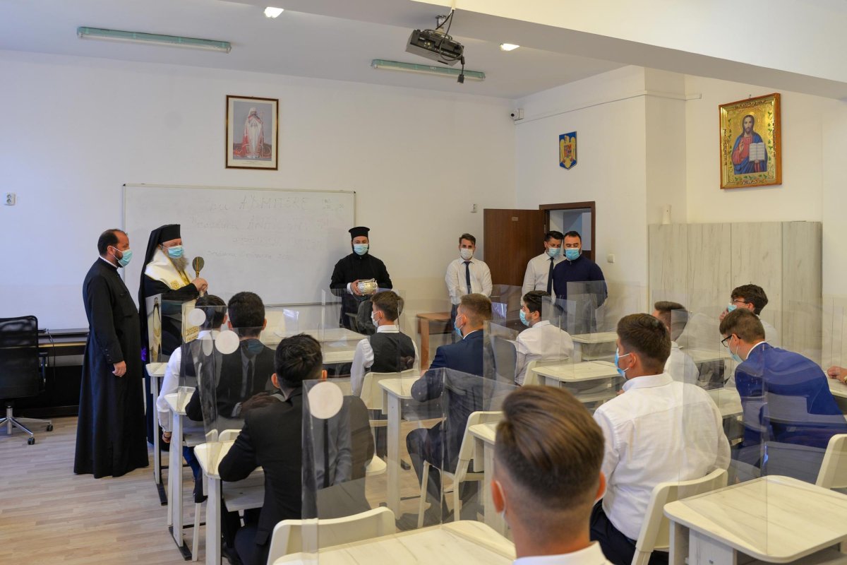 Binecuvântarea anului școlar pentru seminariştii bucureşteni 152696