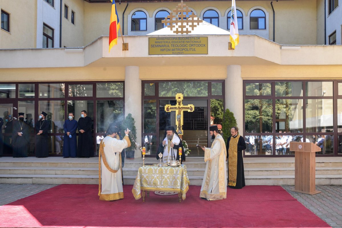Binecuvântarea anului școlar pentru seminariştii bucureşteni 152698