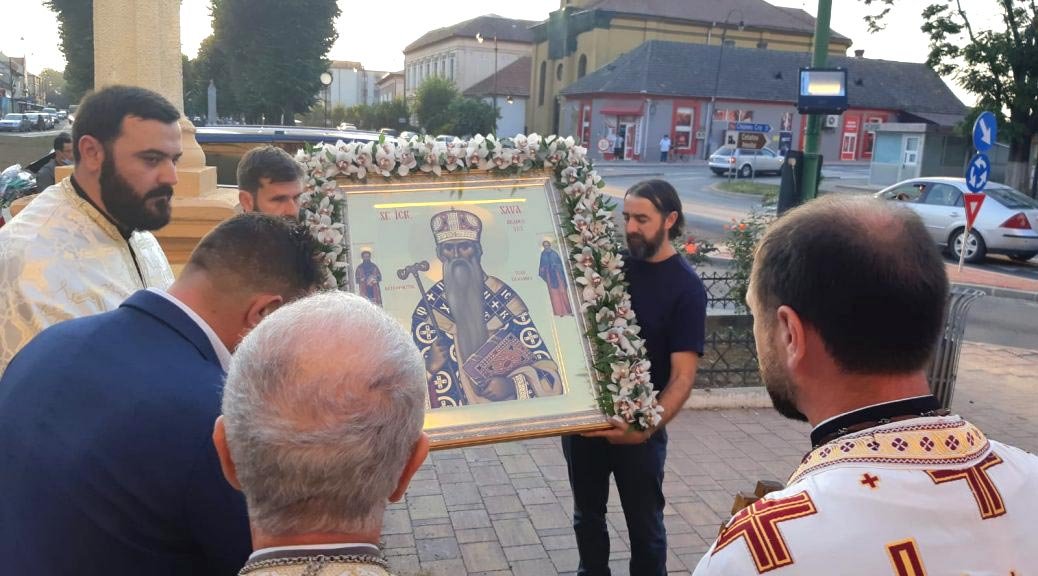 Procesiune cu icoana Sfântului Sava Brancovici la Ineu 152729