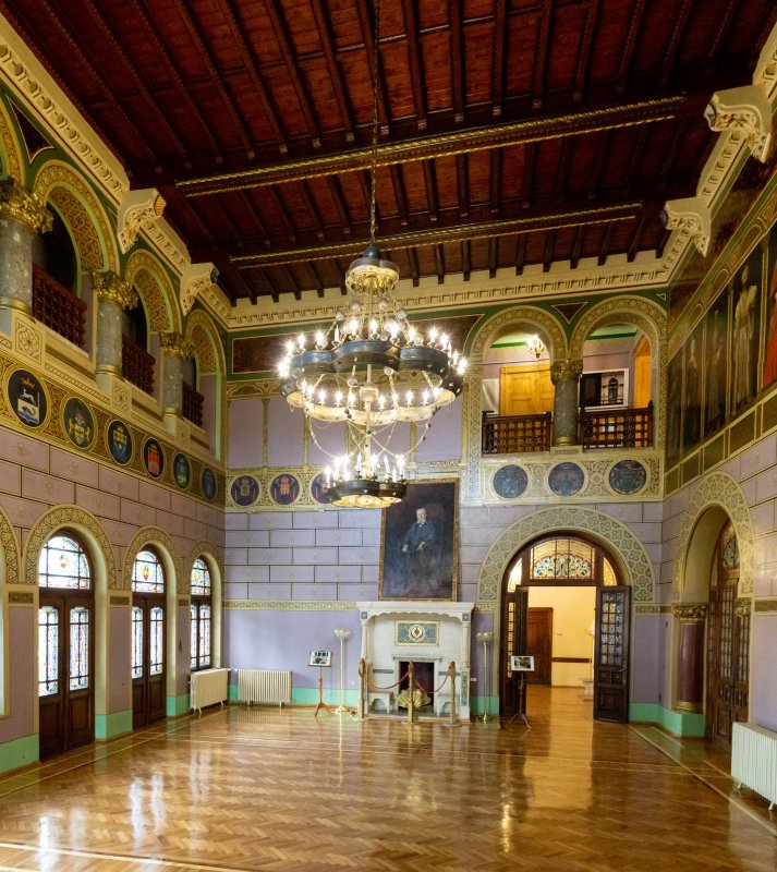 Un castel pentru arborele genealogic al Cantacuzinilor 153068