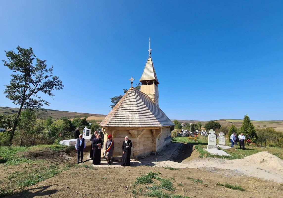 Restaurarea bisericii de lemn din localitatea clujeană Săliștea Veche 153144