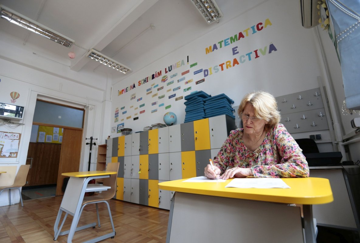 Reglementări pentru ocuparea catedrelor vacante  153319