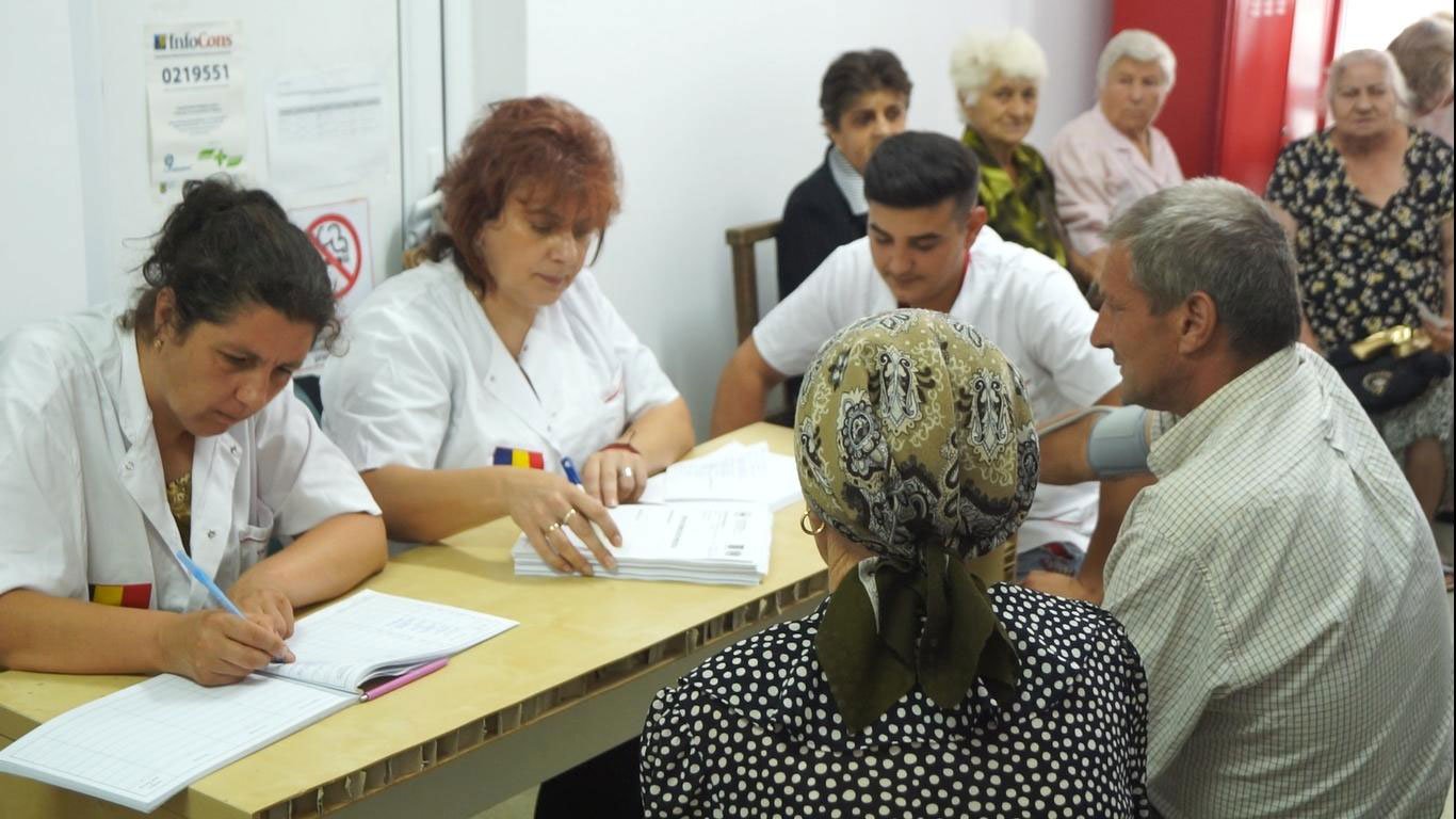 Biserica ajută multe spitale 153549