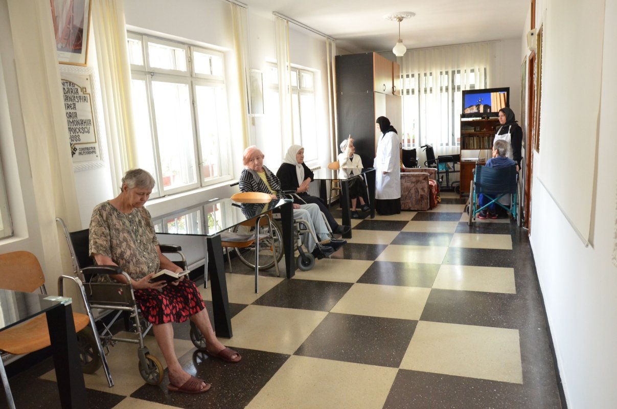 Îngrijirea părinților, datorie  şi responsabilitate 153600