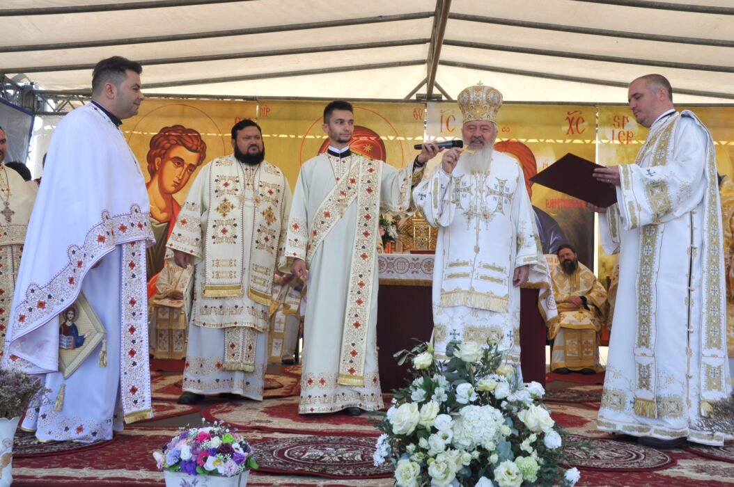 Târnosirea Bisericii „Sfântul Apostol Toma” din Zalău, județul Sălaj 153591