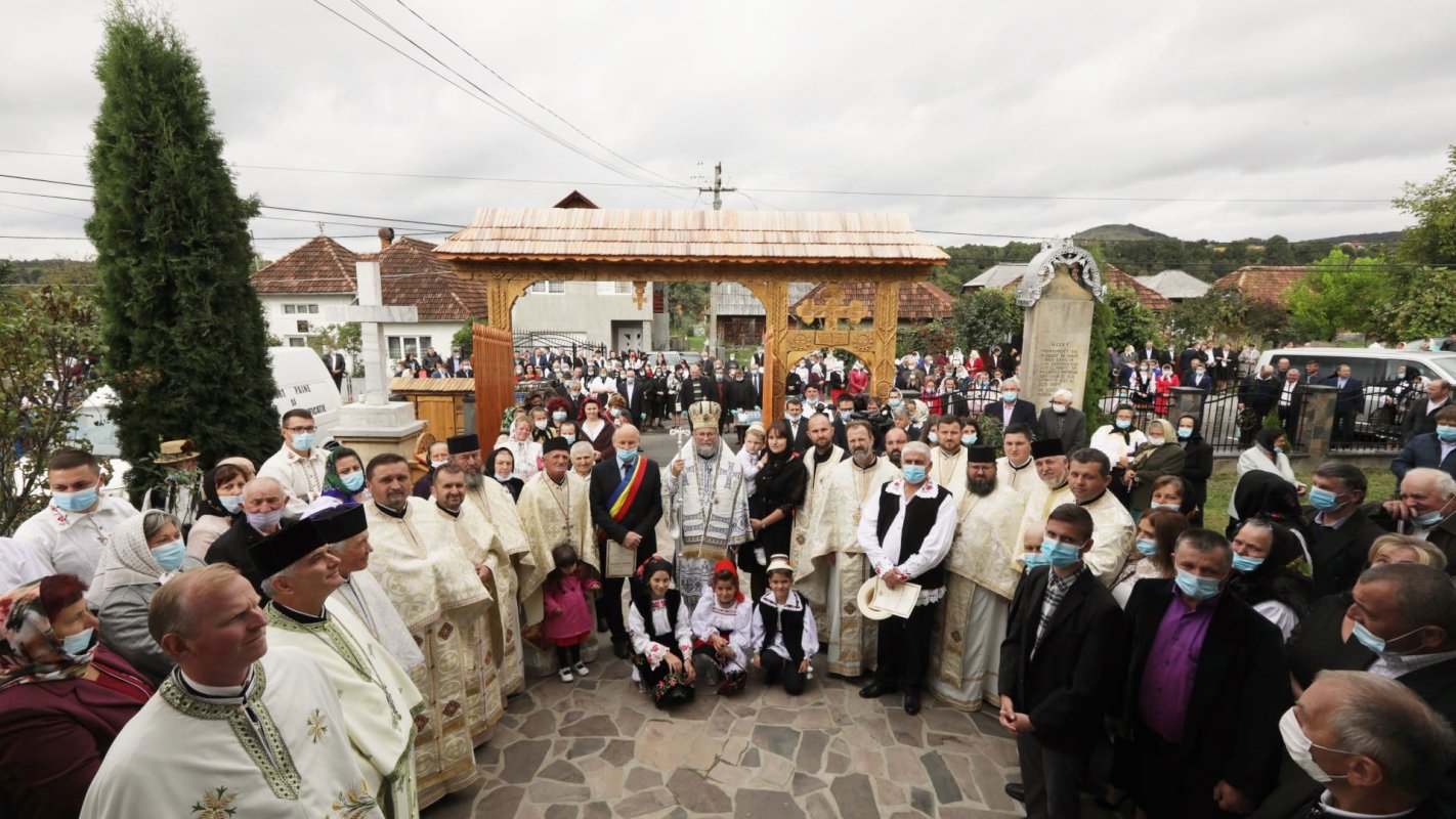 Lucrări de înnoire în Parohia Ciocotiș din Maramureș 153686