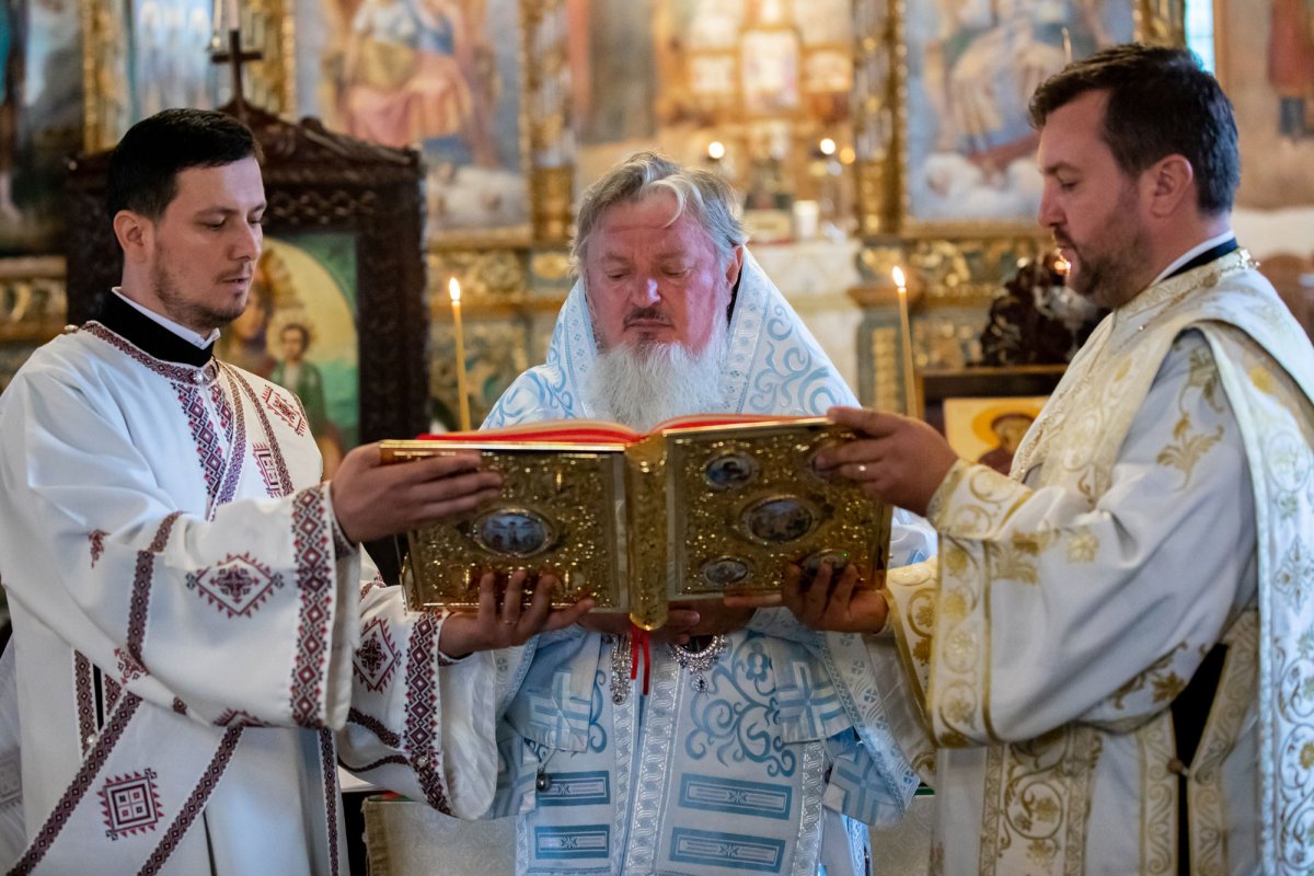 Început de an universitar la Facultatea „Justinian Patriarhul” din București 153918