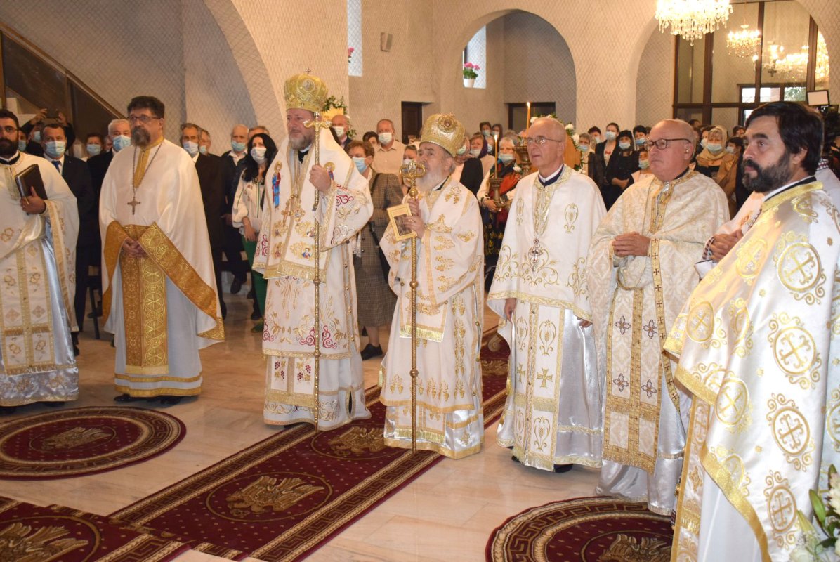 Biserică închinată Sfântului Sava Brancovici în Ineu 154124