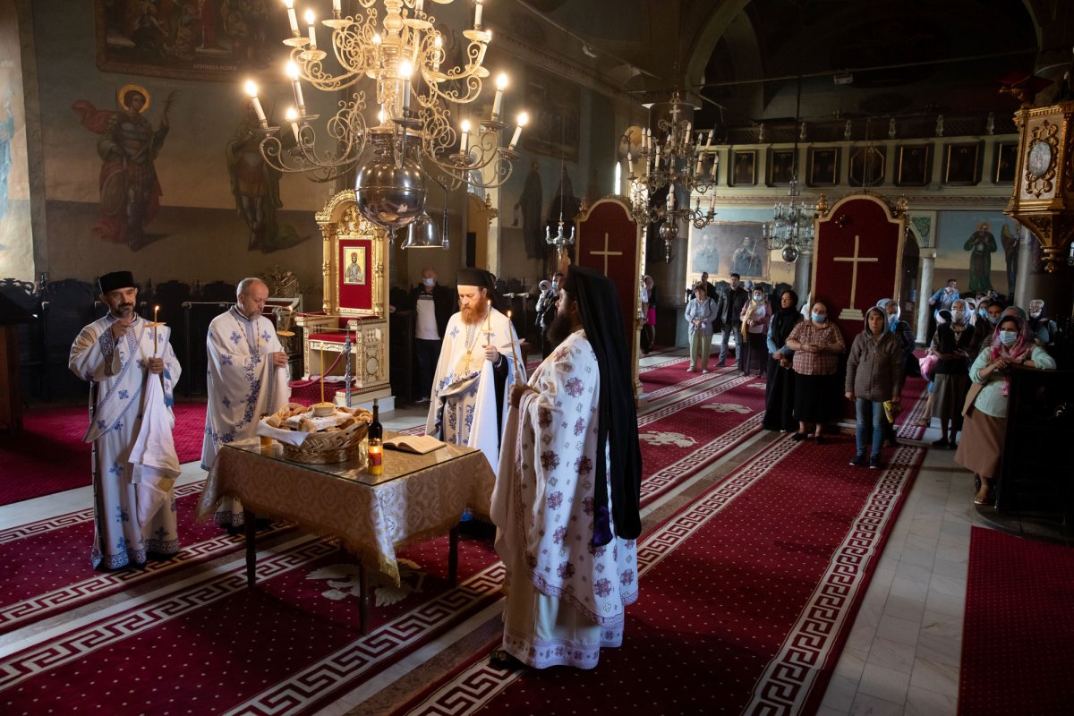 Părintele Dumitru Stăniloae, pomenit la 27 de ani de la trecerea la Domnul 154181