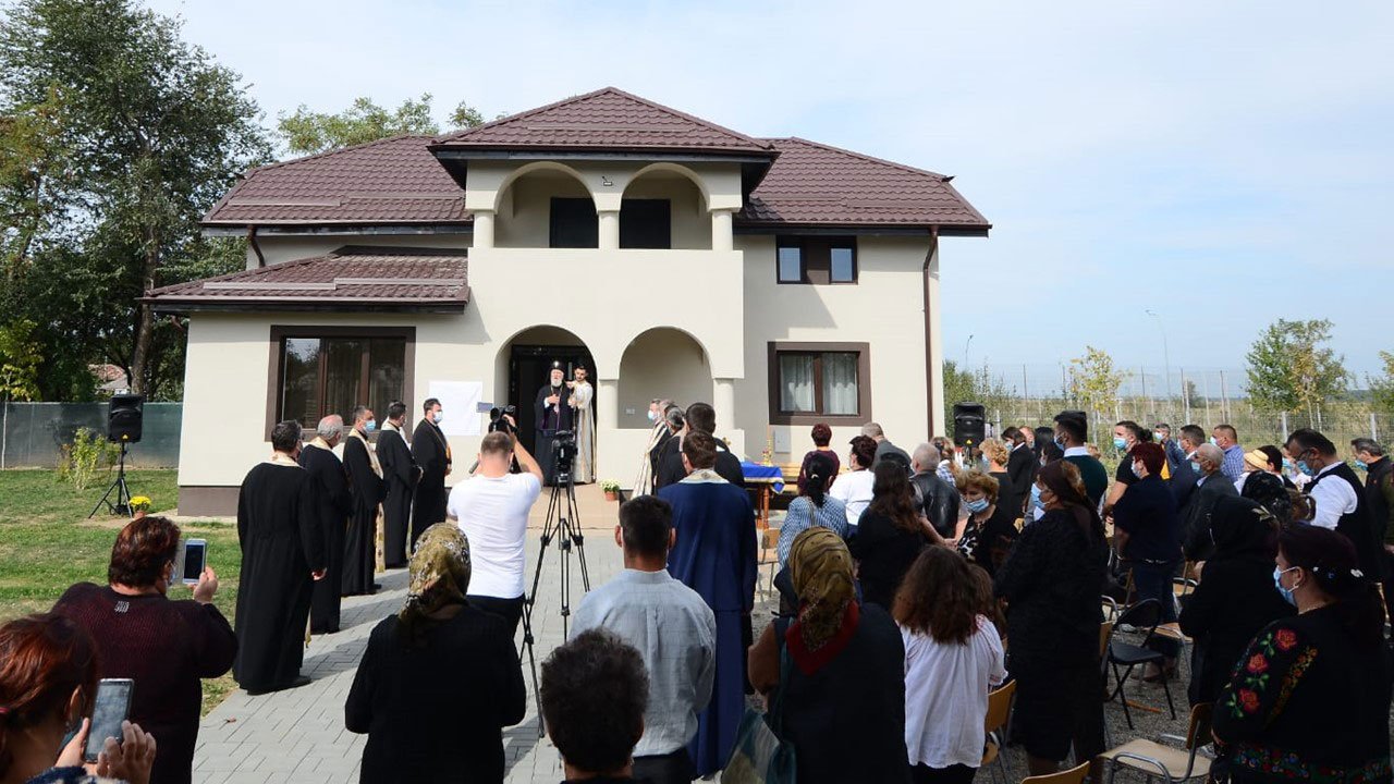 Vizită pastorală la o parohie din județul Dâmbovița 154200