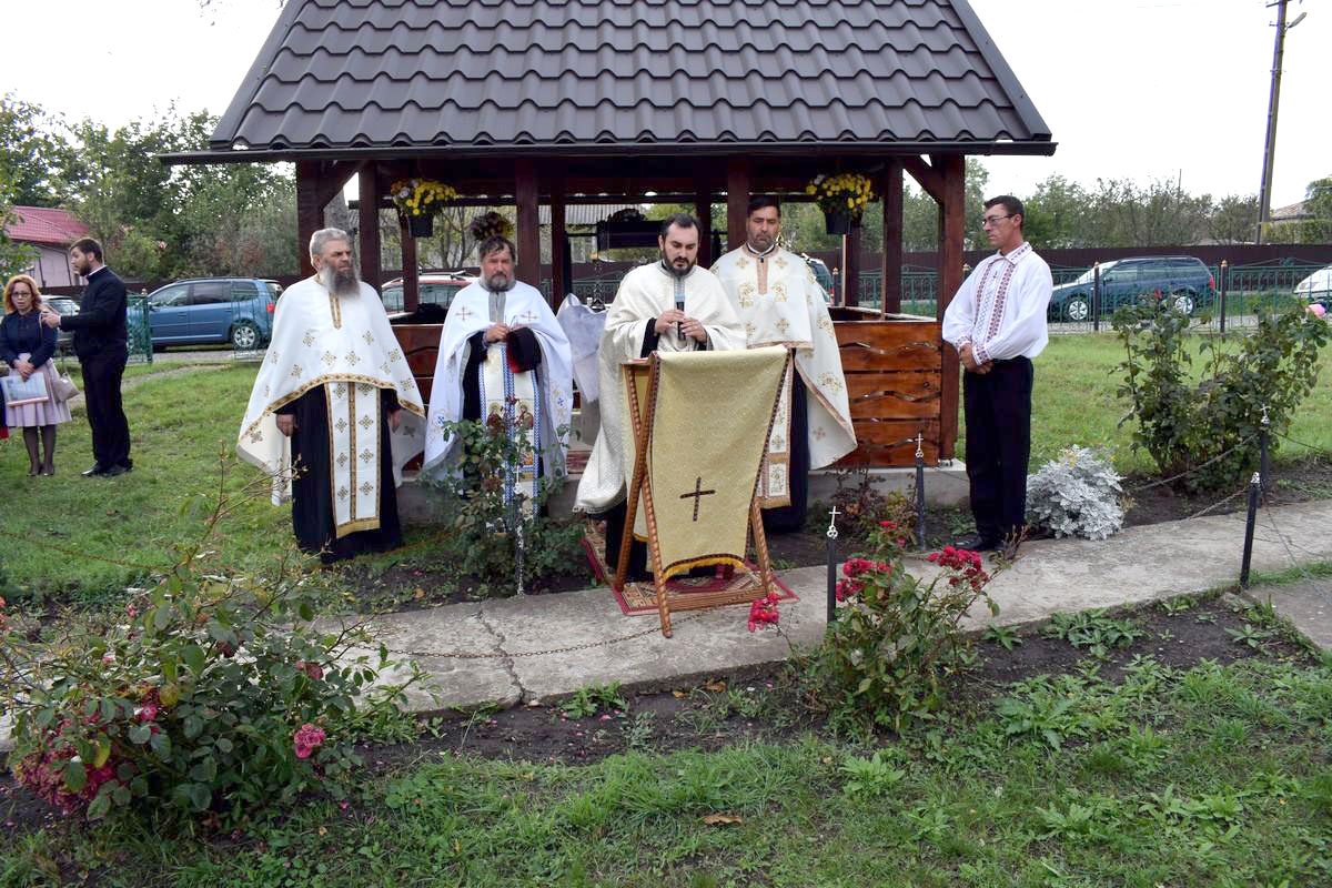 Slujbă misionară în Parohia Dorobanți, Protopopiatul Botoșani 154277