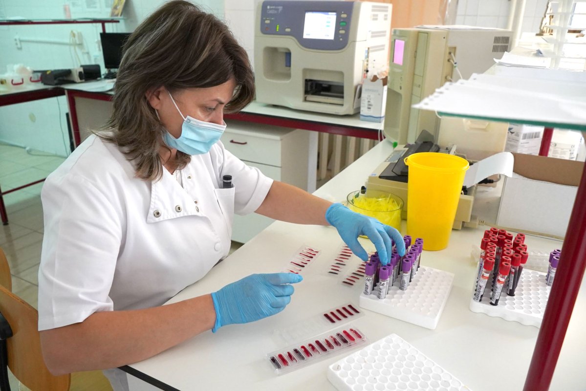 Acţiune de donare de sânge a preoţilor şi credincioşilor din Protopopiatul Tecuci 154353