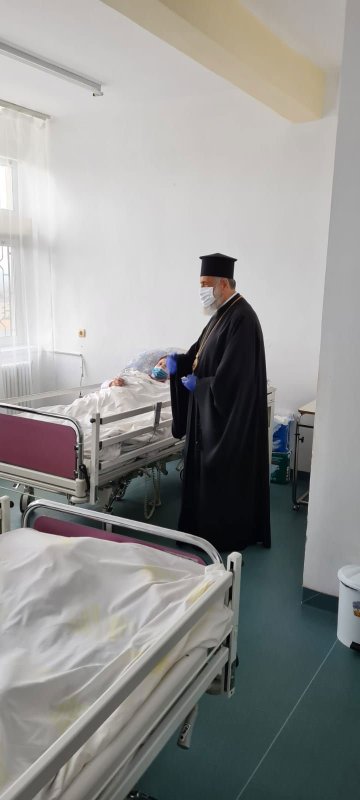 Binecuvântare arhierească la două așezăminte medicale din Ocna Mureş 154387