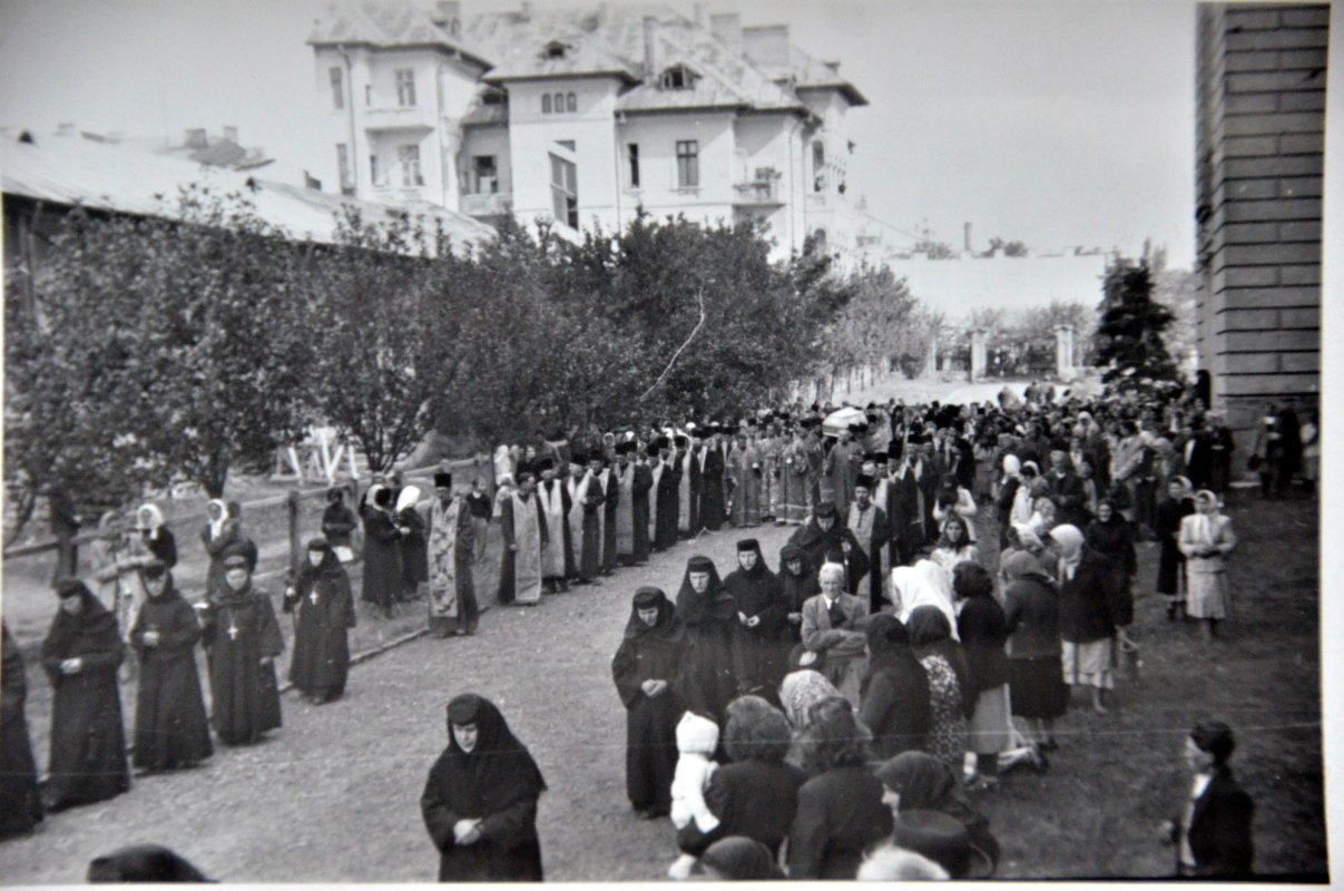 Durere adăugată la durere 154464