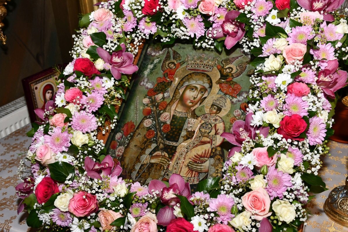 Aniversarea unei icoane istorice a Maicii Domnului din Caraș-Severin 154729