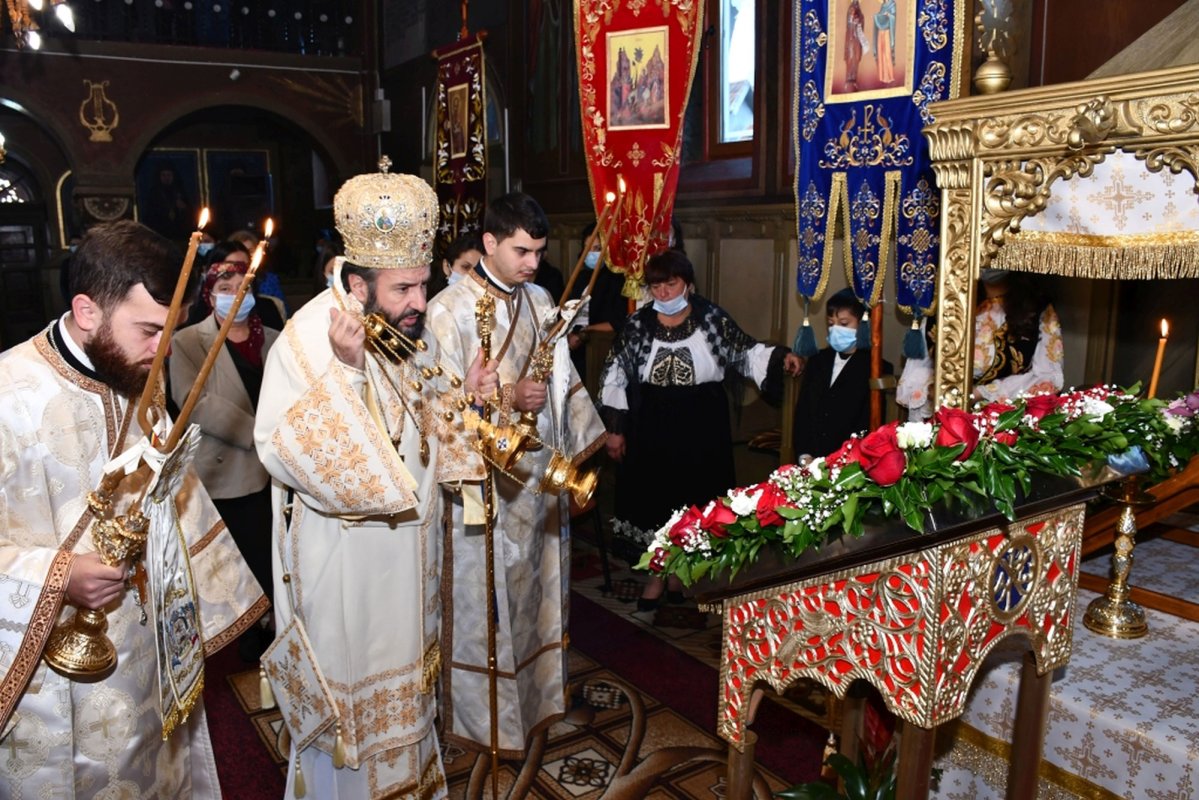 Aniversarea unei icoane istorice a Maicii Domnului din Caraș-Severin 154730