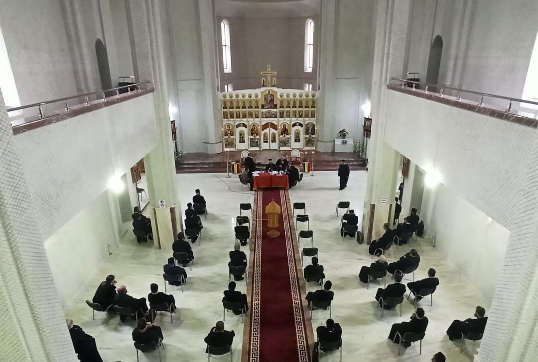 Conferință pastoral-misionară și prezentare de carte în Protopopiatul Fălticeni 154642