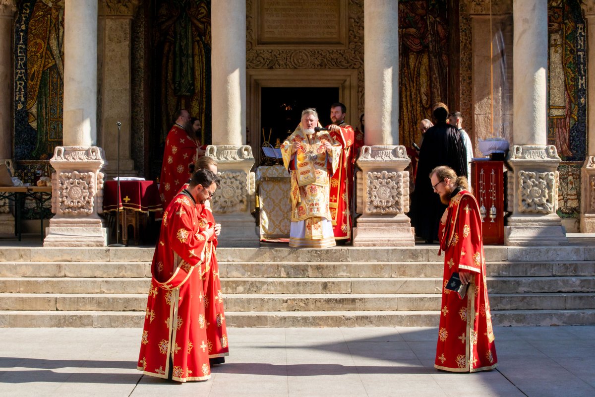 Slujire arhierească la Mănăstirea Antim din Capitală 154722