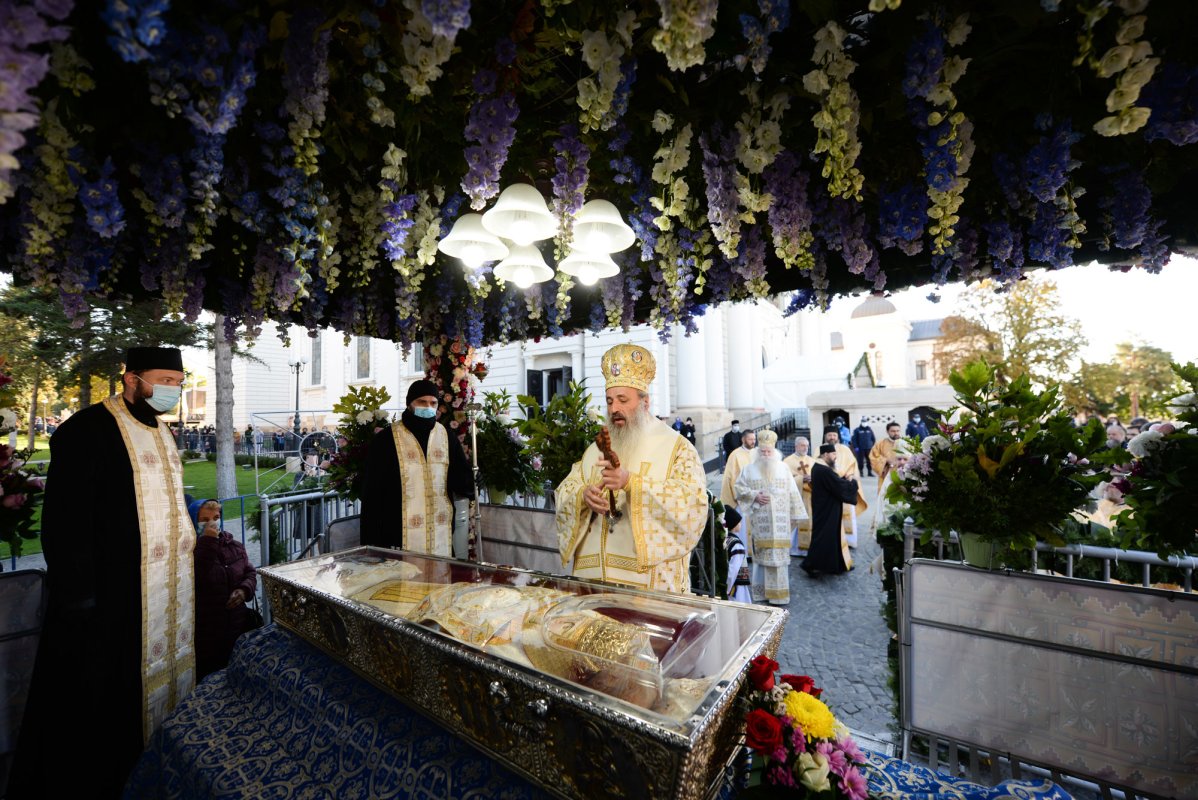 Ocrotitoarea Moldovei şi-a primit închinătorii 154855