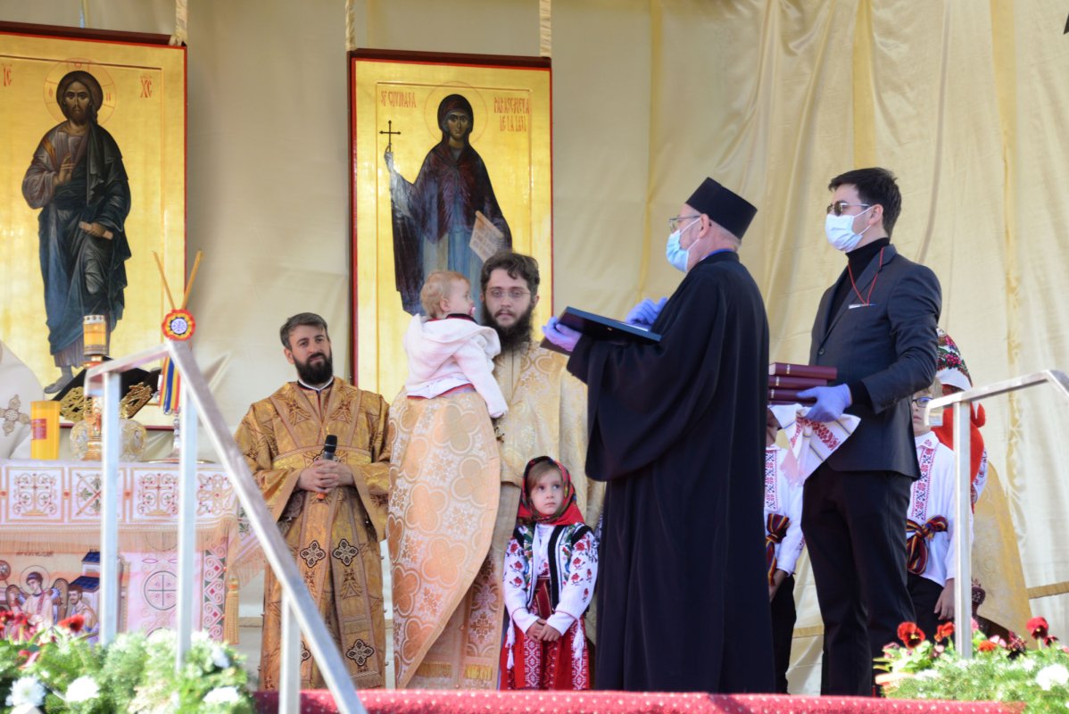 Ocrotitoarea Moldovei şi-a primit închinătorii 154860