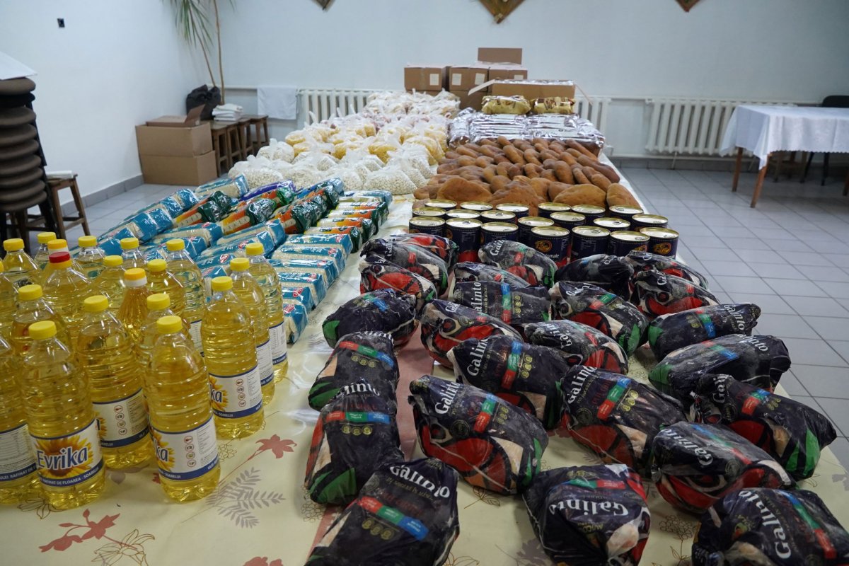Ajutoare oferite de Parohia „Sfânta Cuvioasă Parascheva” din Galați 155077