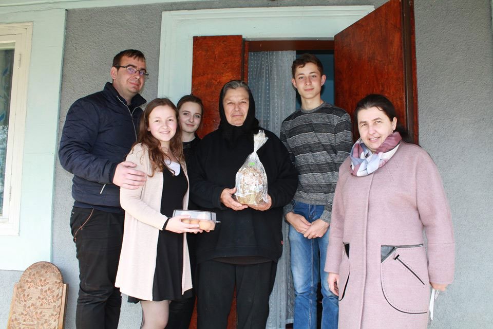 „Omul care dăruiește, bucurie primește” 155052