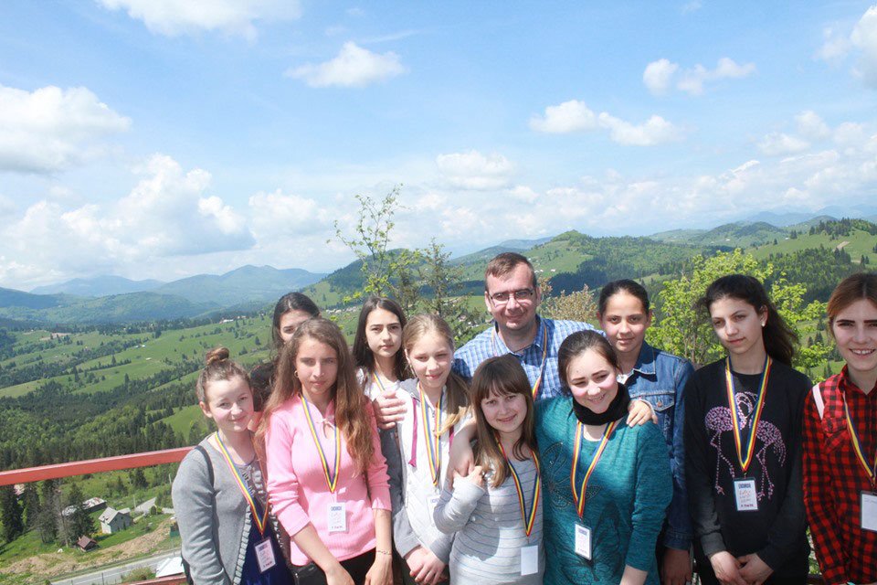 „Omul care dăruiește, bucurie primește” 155057