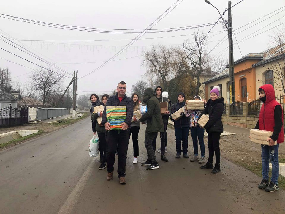 „Omul care dăruiește, bucurie primește” 155063