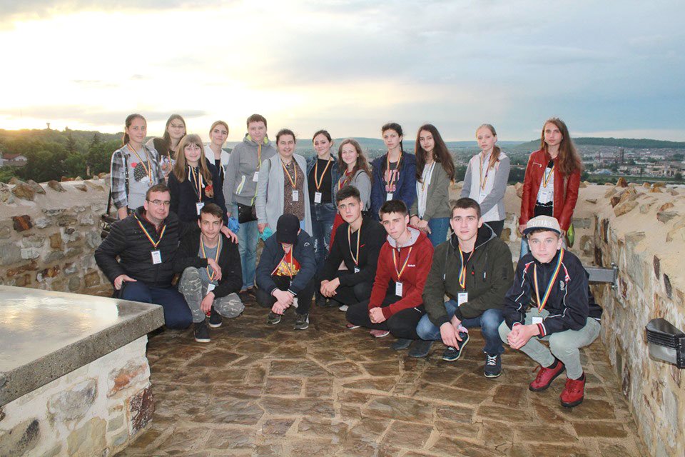 „Omul care dăruiește, bucurie primește” 155069