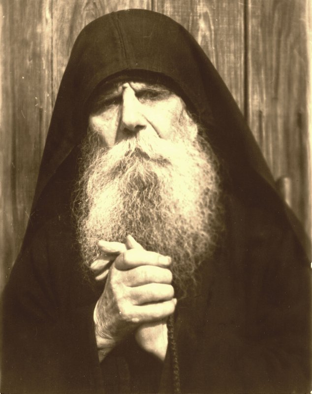 Lângă el simțeai bucuria netrecătoare a petrecerii în Dumnezeu 155089