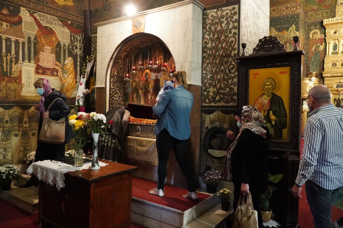 24 de ani de la aducerea moaştelor Sfântului Apostol Andrei la Galaţi 155177