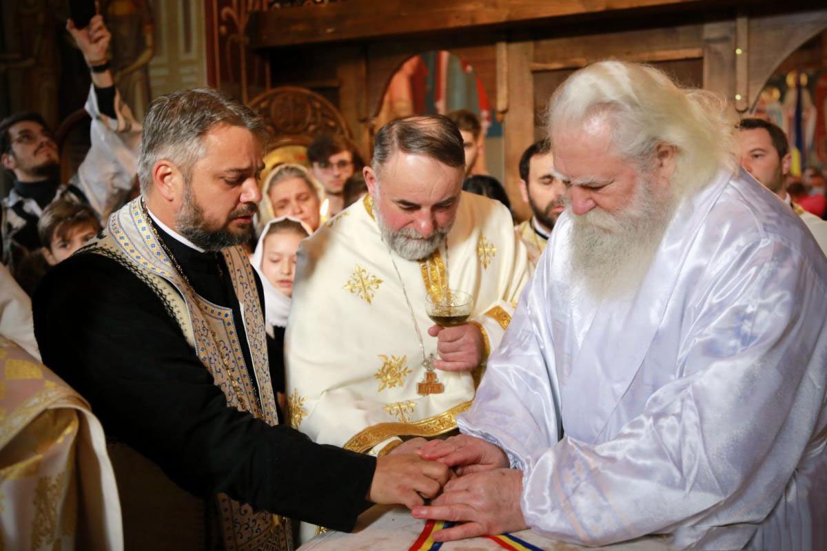 Biserica din localitatea nemţeană Galu a fost târnosită 155170