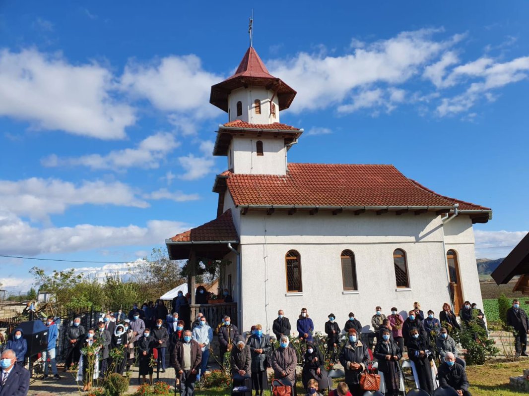 Slujiri arhiereşti în Arhiepiscopia Alba Iuliei 155188