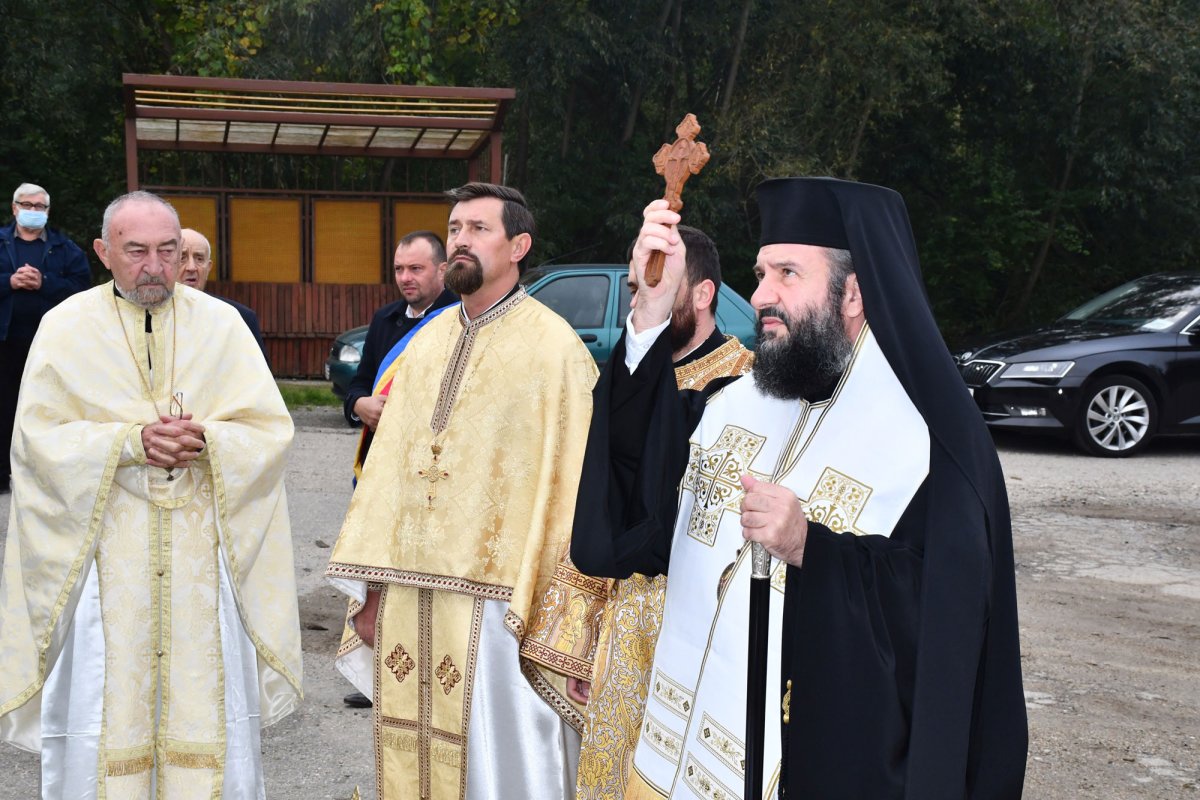Binecuvântare arhierească în Parohia Potoc din județul Caraș-Severin 155237