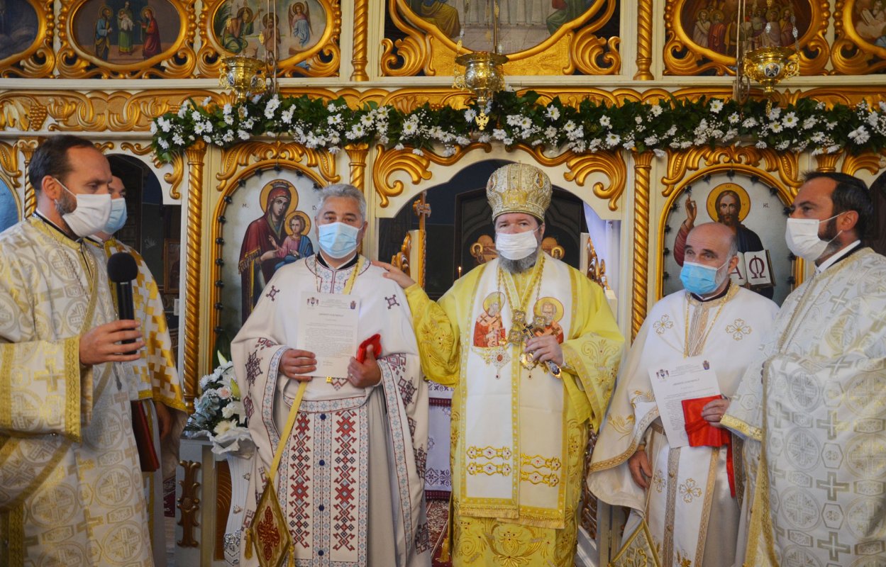 Biserica parohială din Ineu a fost târnosită 155249