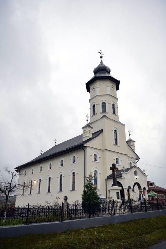 Sărbătoare în Parohia Vicea, Maramureş 155247