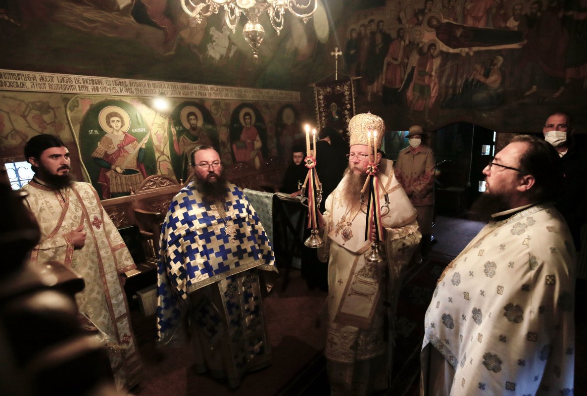 Slujire arhierească la Moglănești - Toplița, Harghita 155251