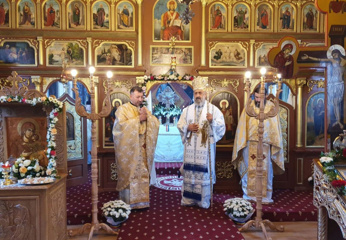 Resfințirea bisericii din filia Șincai-Fânațe, Parohia Fânațe, Mureș 155764