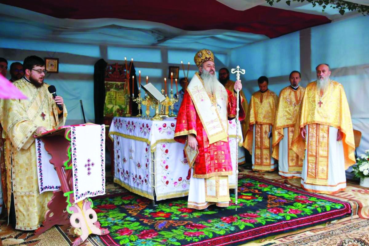 Sfinţiri de așezăminte în parohia botoşăneană Dragalina 155742