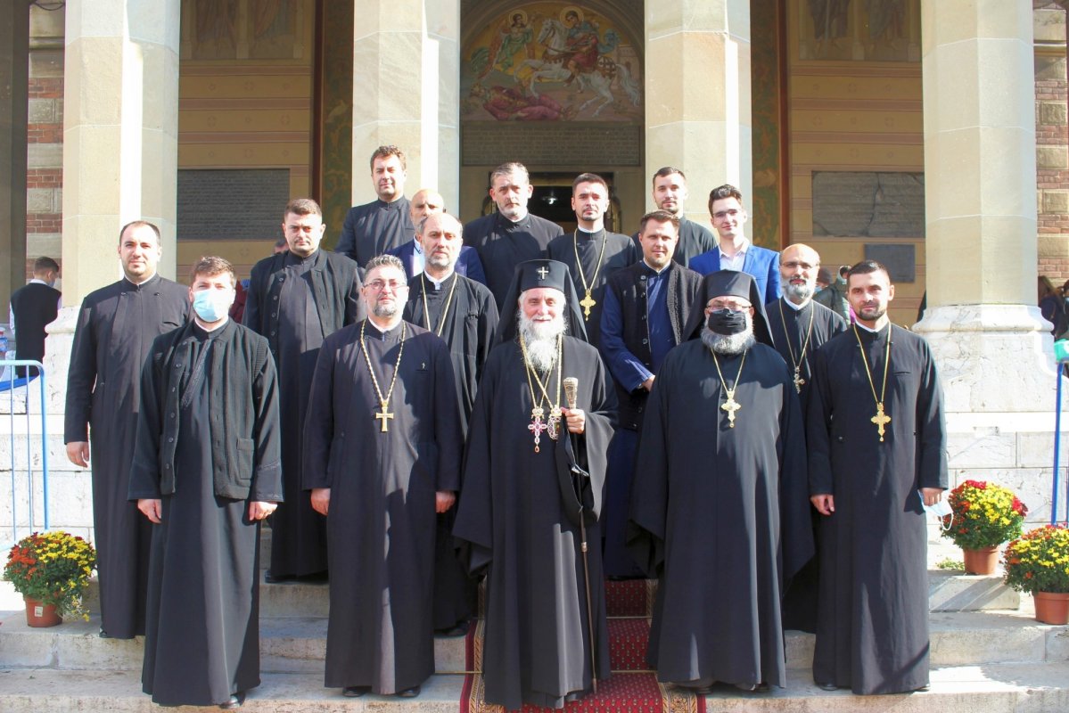 Hramul Catedralei Mitropolitane din cetatea Craiovei  155952